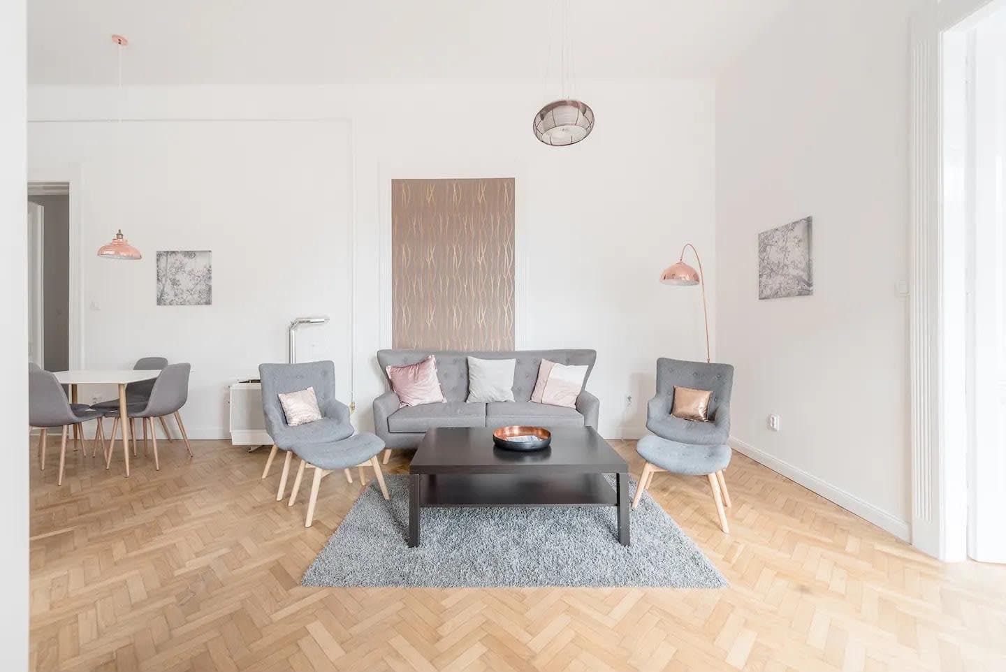 3 Bedrom Apartment for rent in downtown - Image 1